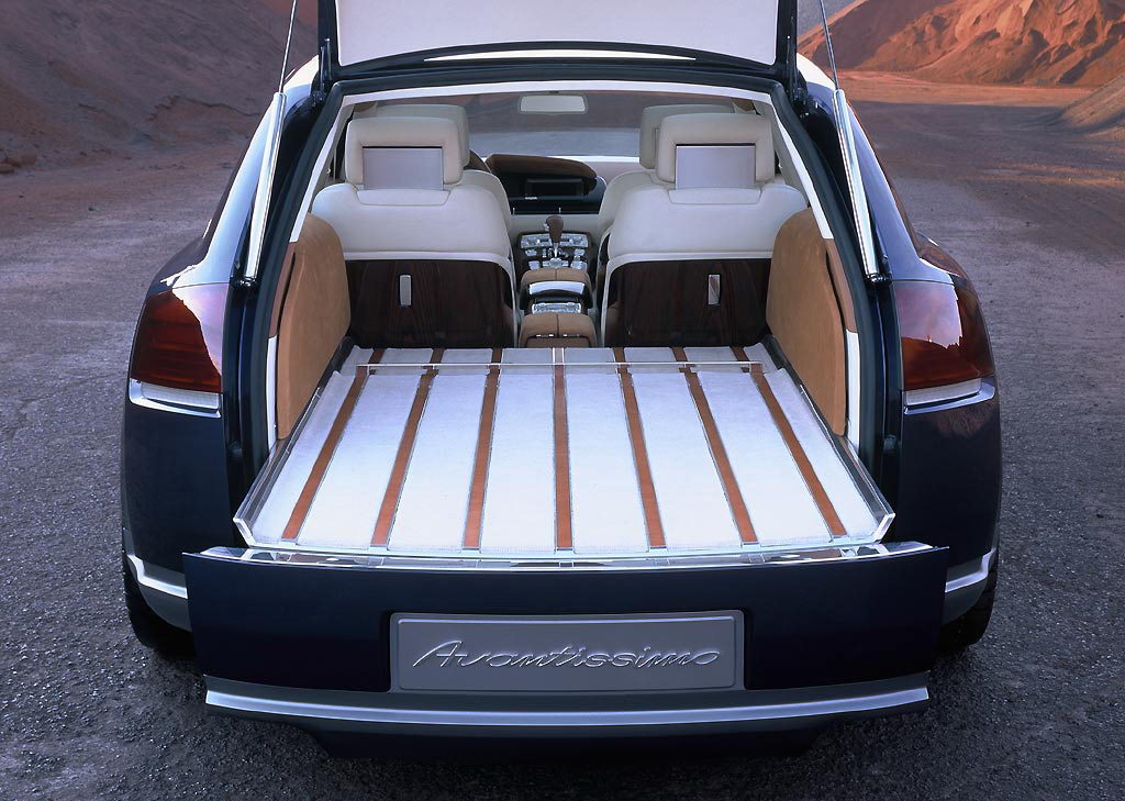 Audi Avantissimo 2001 003.jpg